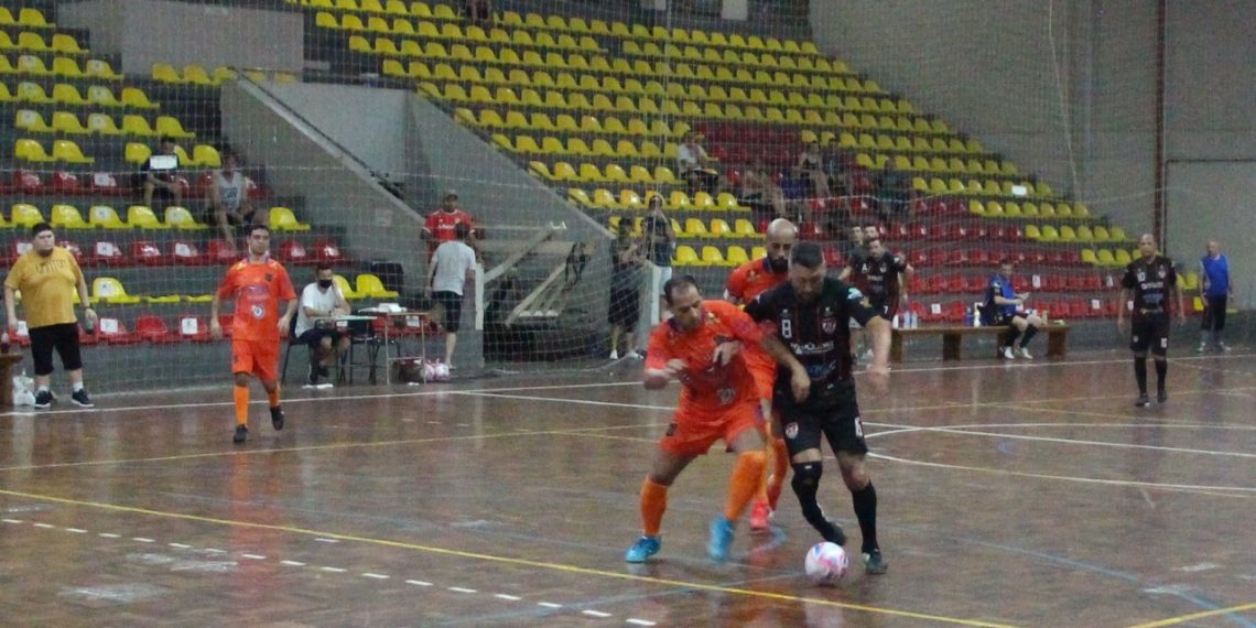 Definidos os semifinalistas do Futsal 40 Anos de Campo Bom