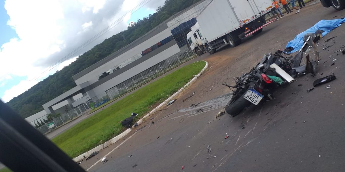 Acidente com morte no trecho de Novo Hamburgo complica trânsito na RS-239