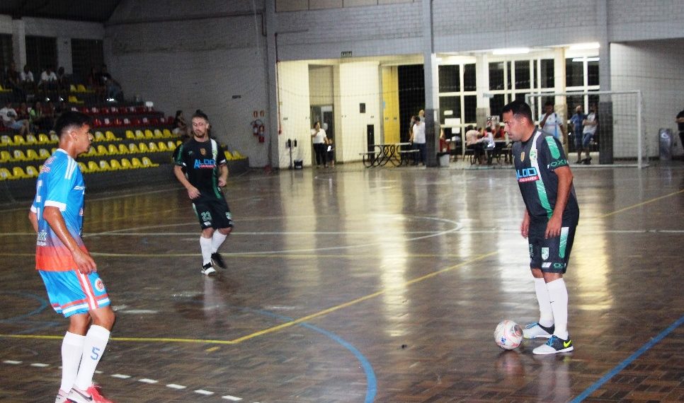 Guarani e Oxi/Vida Nova vão decidir a Copa Carlinhos Klaus de Futsal em Campo Bom