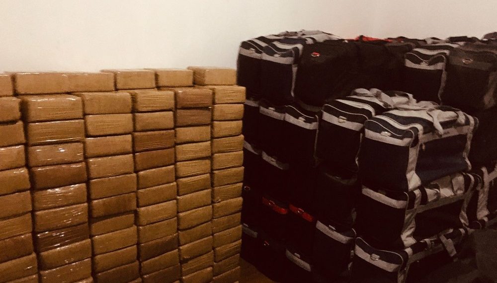 Apreensão histórica de 2,7 toneladas de cocaína pela Polícia Federal teve presos ligados a Campo Bom