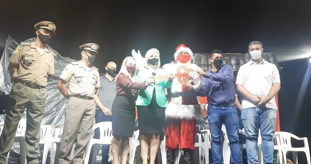 Clima de Natal toma conta de Sapiranga