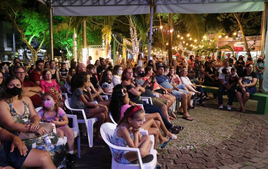 Último final de semana do Natal na Praça movimentou Sapiranga