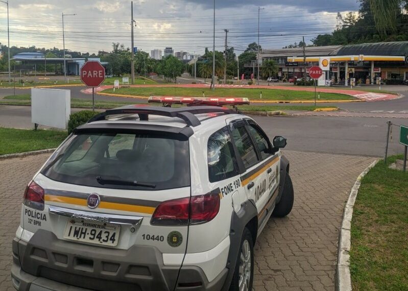 Jovem de 19 anos é preso em Campo Bom por roubo a estabelecimento comercial