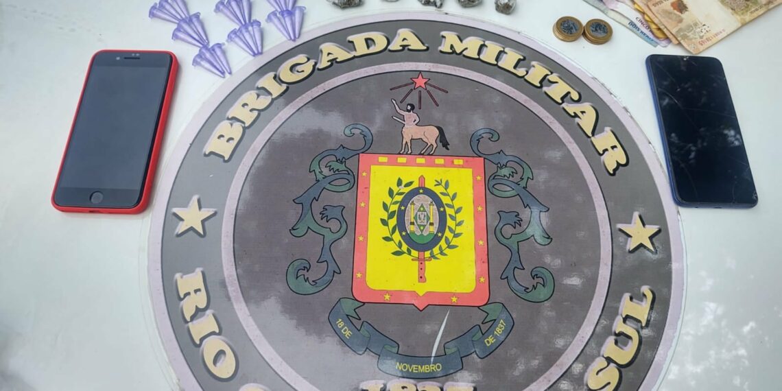 Homens são presos por tráfico de drogas em Campo Bom