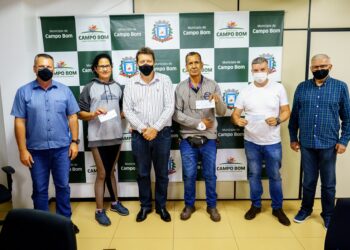 Campo Bom premiou pessoas que compraram no comércio local através da Nota Fiscal Gaúcha em 2021