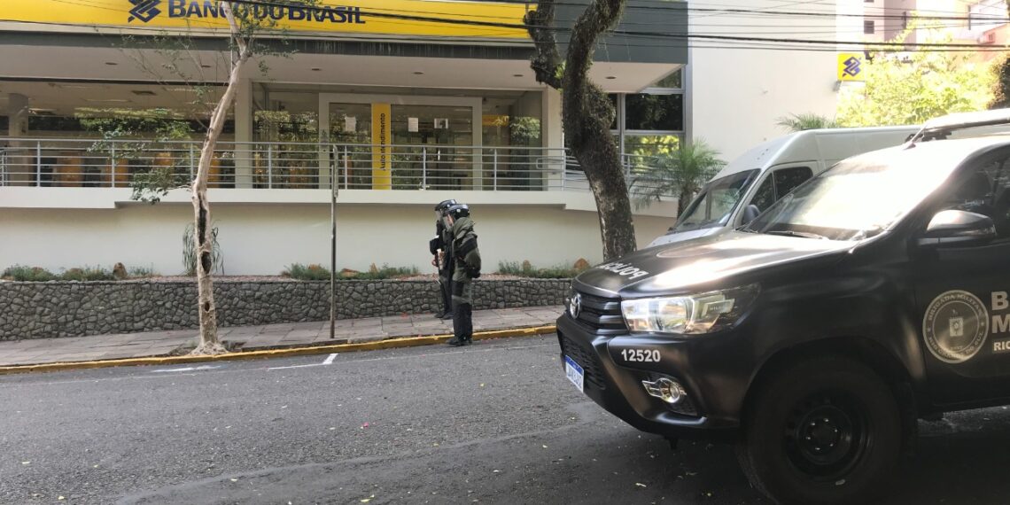Simulação de assalto caracteriza ação inédita da Brigada Militar
