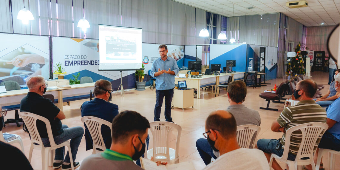 Comder se reúne para debater novo Plano Municipal de Desenvolvimento Rural de Campo Bom