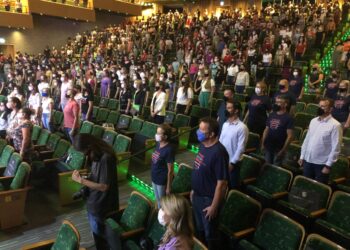 Campo Bom realiza evento de abertura do ano letivo da rede de ensino municipal