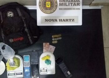 BM de Nova Hartz prende dupla por tráfico