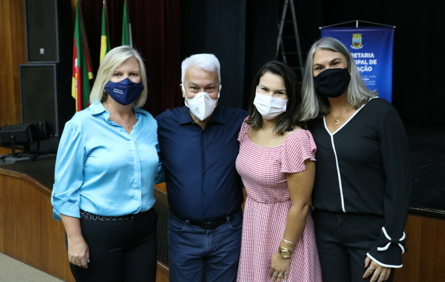 Abertura do Ano Letivo 2022 é marcada por palestra para professores municipais de Sapiranga