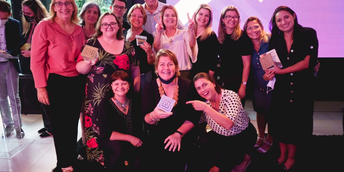 Campo Bom é a cidade com mais troféus na fase estadual do 2º Prêmio Sebrae de Educação Empreendedora