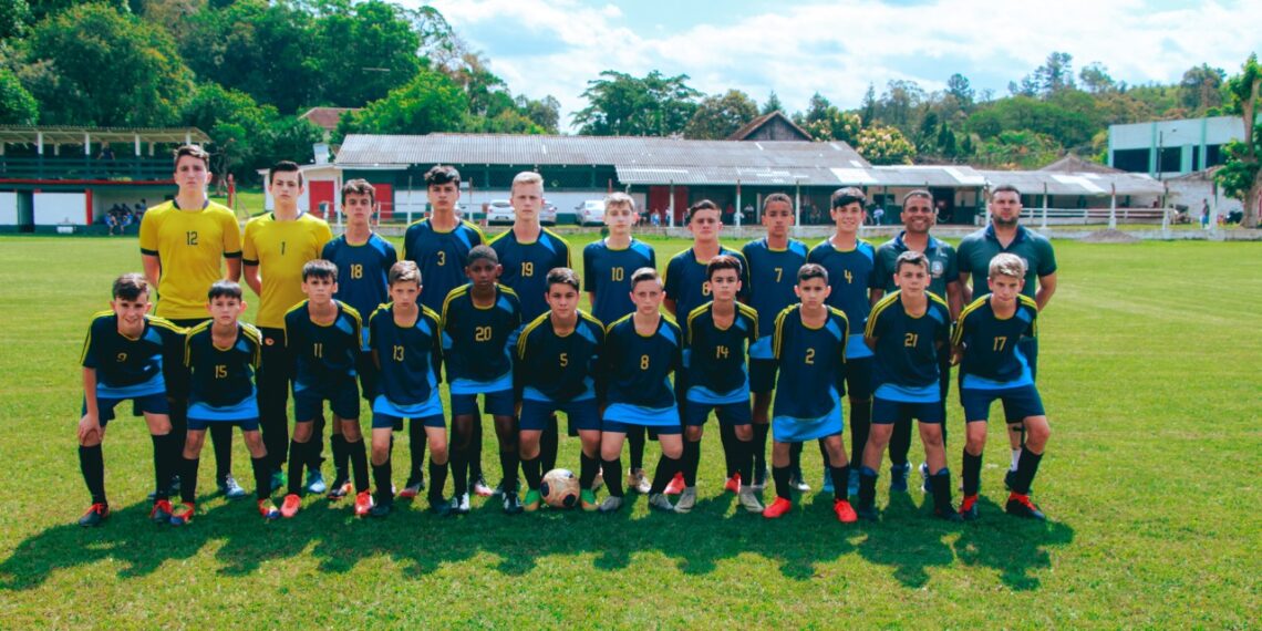Alunos do Programa Acolher estreiam na Liga de Futebol Encosta da Serra no sábado (2)