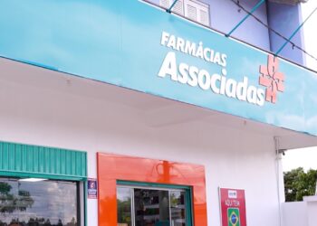 Farmácias Bom Lar completa 25 anos na região do Vale do Sinos e do Paranhana