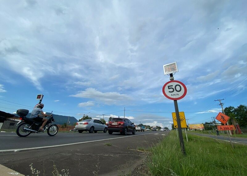 Controladores de velocidade na RS-239 entram em operação em Sapiranga