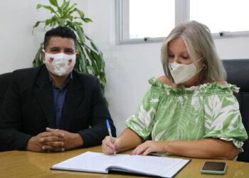 Prefeita de Sapiranga retorna às funções nesta sexta-feira após breve período de férias