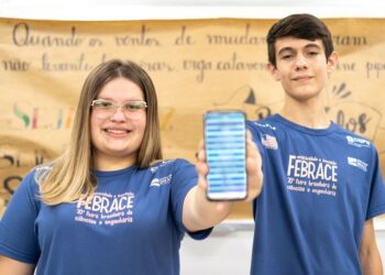 Alunos de Sapiranga desenvolvem aplicativo para celular que aborda a ansiedade