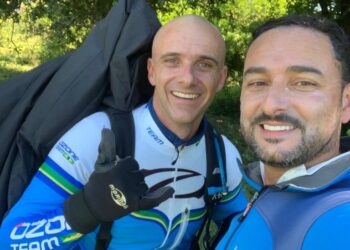 Prefeitura de Sapiranga apoia atletas no mundial de Parapente