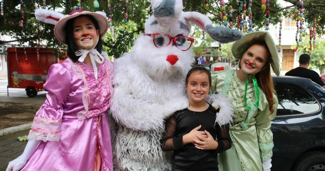 Domingo com tarde especial para as crianças na Páscoa das Rosas em Sapiranga