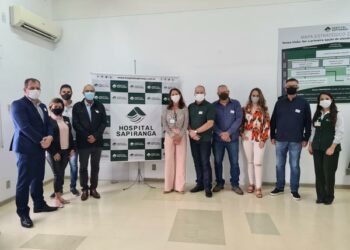 Hospital Sapiranga recebe visita da ACISA