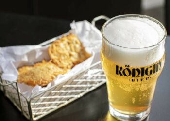 Guia Turismo dos Vales: Königin Bier Brew Pub