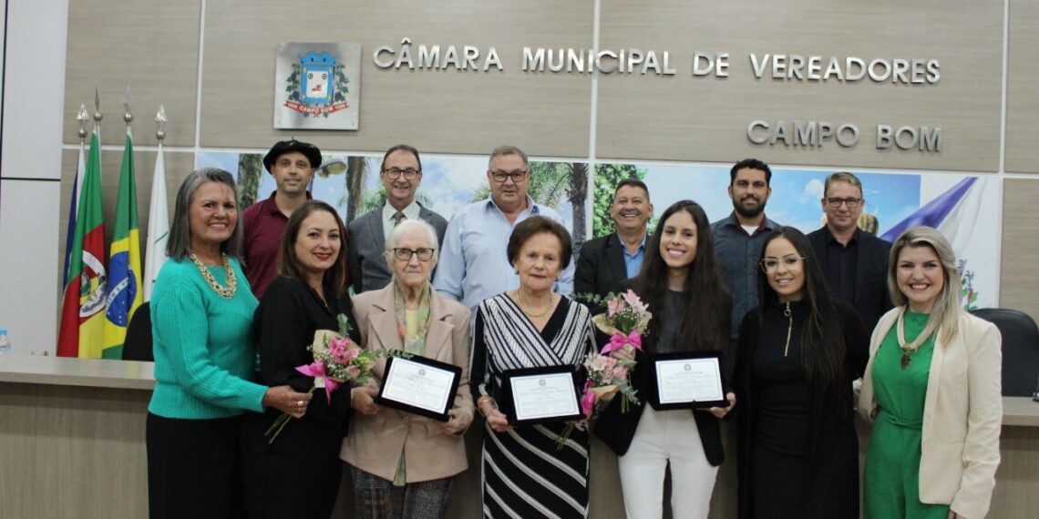 Noite de reconhecimento e emoção na entrega do Troféu Mulher Cidadã em Campo Bom