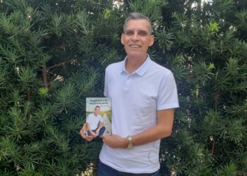 Campo Bom: poeta Sérgio Silva lança sua coletânea de poesias