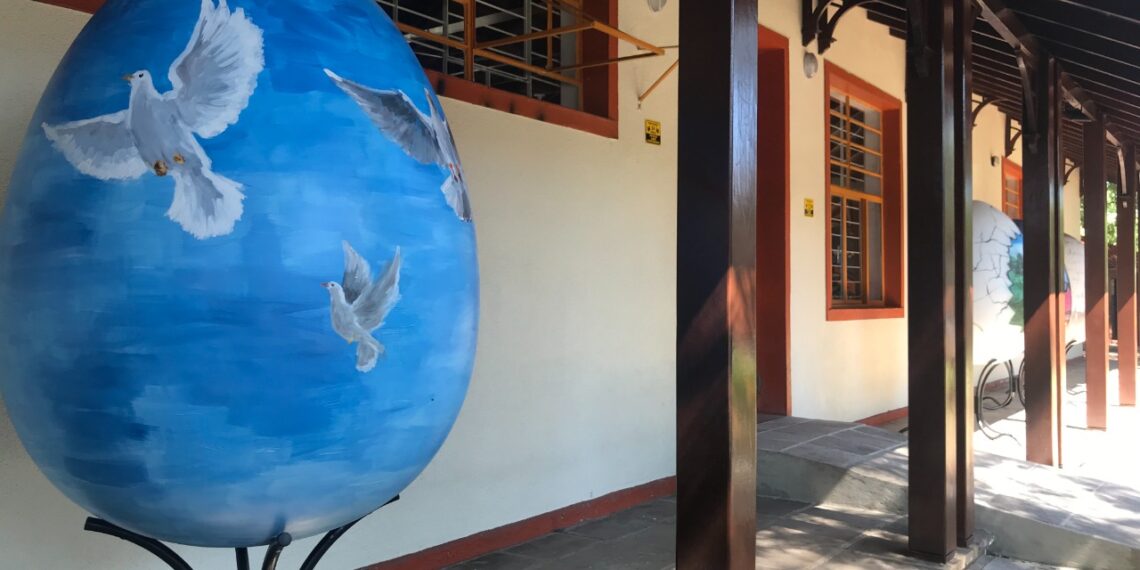 Sapiranga celebra o momento da Páscoa com decorações na cidade