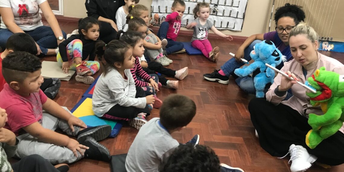 Projeto orienta sobre saúde bucal dentro de escolas em Sapiranga
