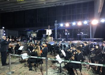 Celebração de Páscoa emociona e encanta público em Campo Bom