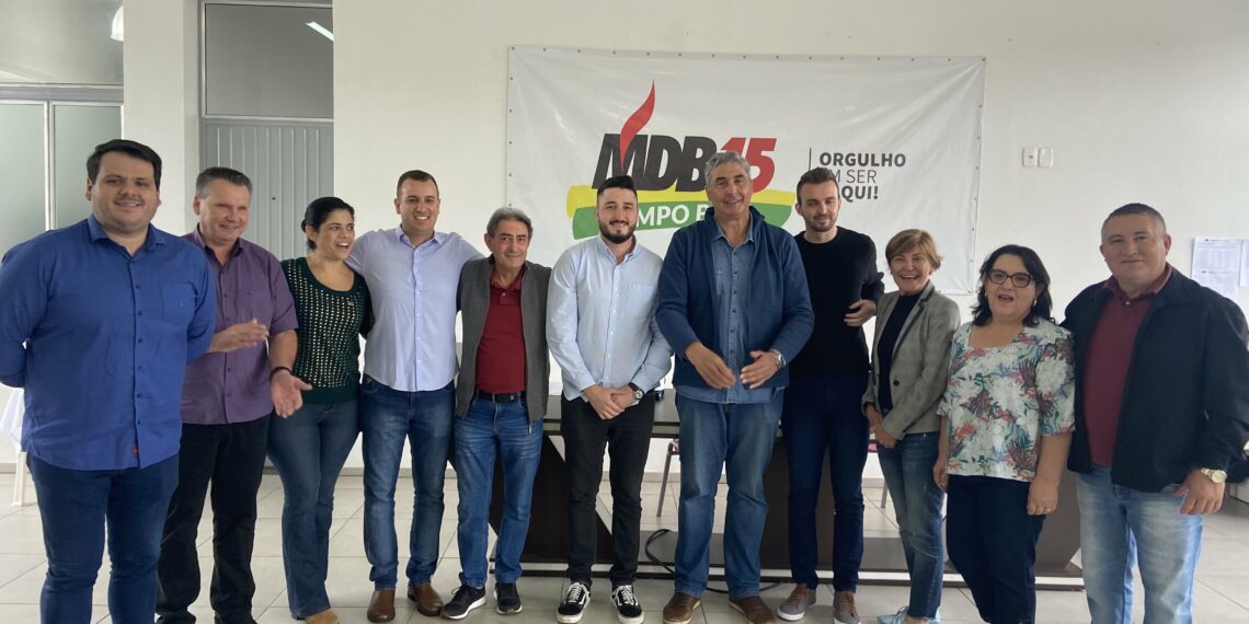 Deputado Giovani Feltes é reeleito por unanimidade para comandar o MDB de Campo Bom