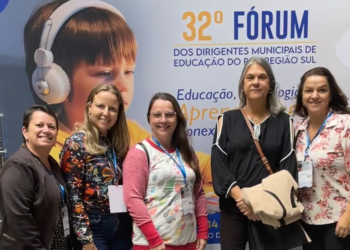Sapiranga marca presença no 32º Fórum dos Dirigentes Municipais de Educação do RS e Região Sul