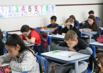 Escolas municipais de Sapiranga aplicam provas preparatórias para a Olimpíada Brasileira de Matemática