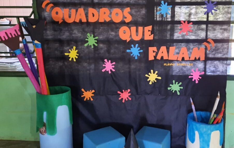 Exposição de trabalhos na UEI Dr. Décio em Sapiranga
