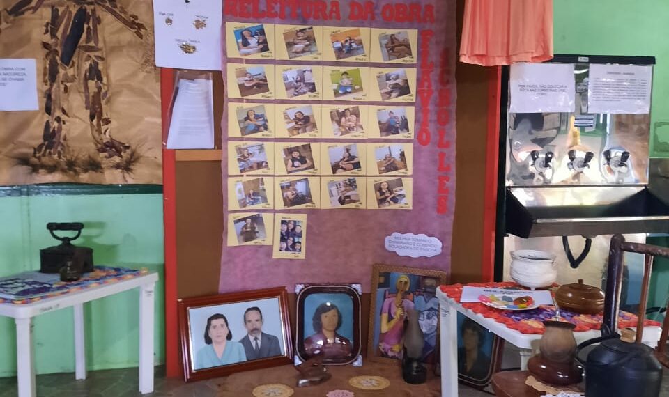 Exposição de trabalhos na UEI Dr. Décio em Sapiranga