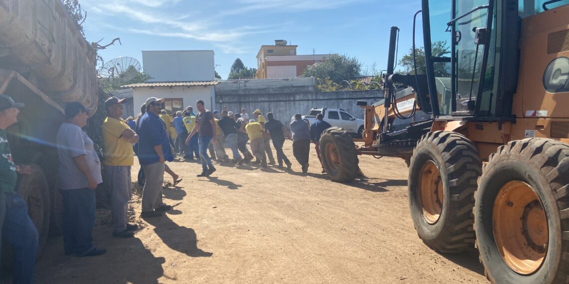 Secretaria de Obras de Sapiranga realiza atividade em prol do Dia do Desafio
