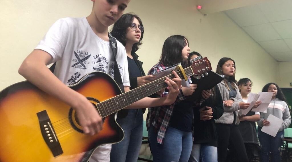 Sapiranga retoma projetos culturais nas escolas