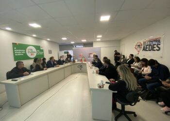 Sapiranga foi representada em reunião com a Secretaria de Saúde do Estado sobre demanda reprimida