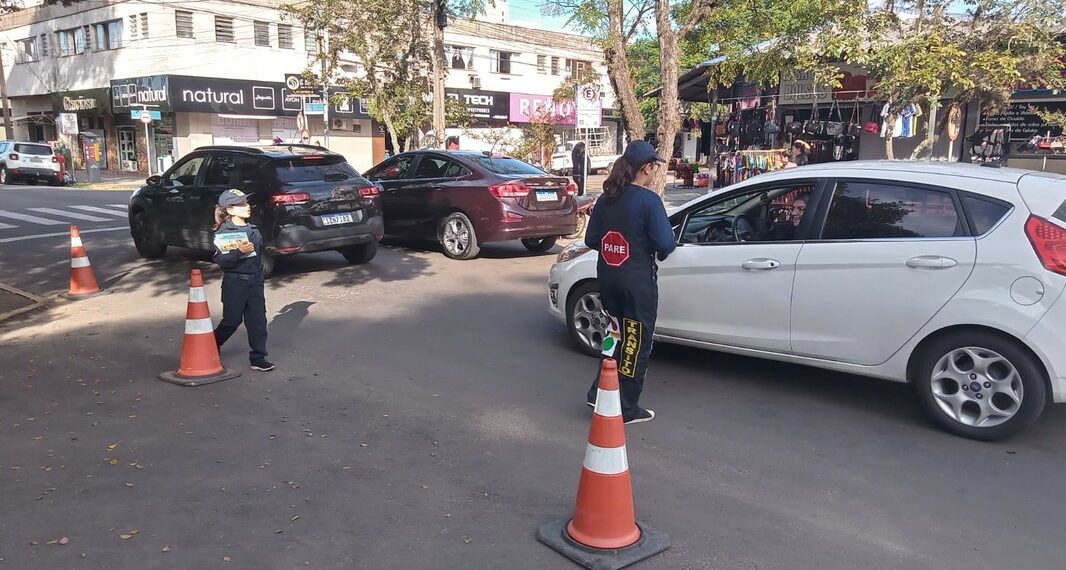Guarda Municipal de Trânsito faz blitz educativa em Sapiranga