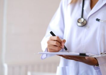 Campo Bom abre processo seletivo para contratação de médicos