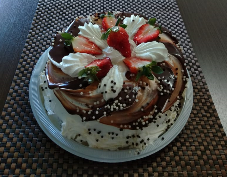 Especial Dia das Mães: Mais de 40 opções de tortas na Padaria e Confeitaria Delícia