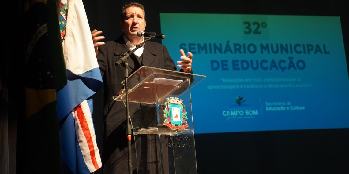 Reencontro, emoção e partilha de conhecimentos marcam o 32º Seminário de Educação de Campo Bom