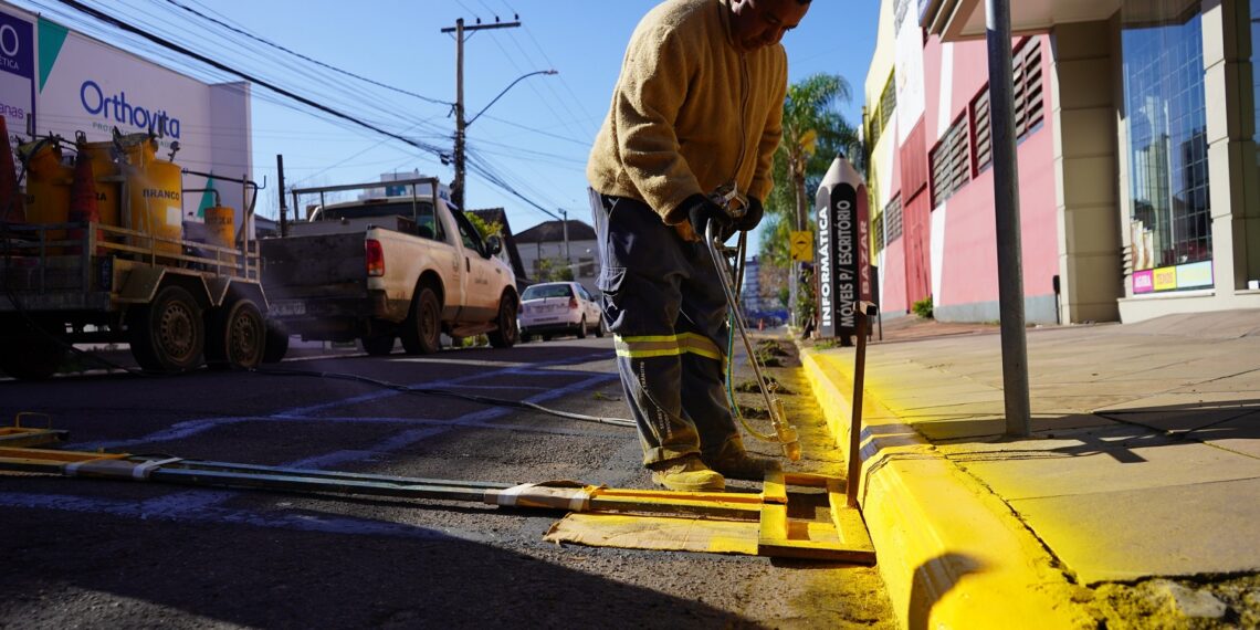 Rua Tiradentes passa a ter sentido único em Campo Bom