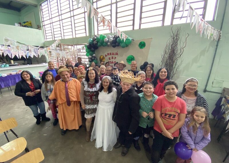 Grupos de convivência de Sapiranga participam de confraternização em ritmo de festa junina