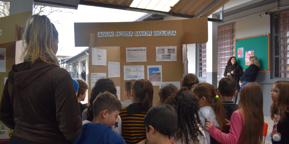Feiras de Iniciação Científica marcam semana escolar de Nova Hartz
