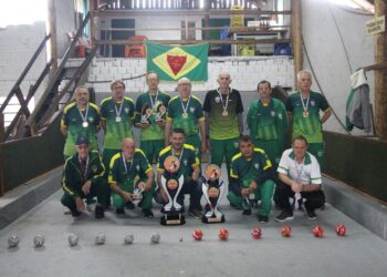 Equipe A da Sociedade Primavera é campeã do Municipal de Bocha Veterano de Campo Bom