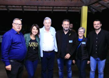 PP de Campo Bom prestigia encontro regional e confirma apoio a Heinze e Issur