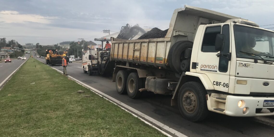 Atenção motoristas: trecho entre Campo Bom e Sapiranga na RS-239 com retenção de veículos