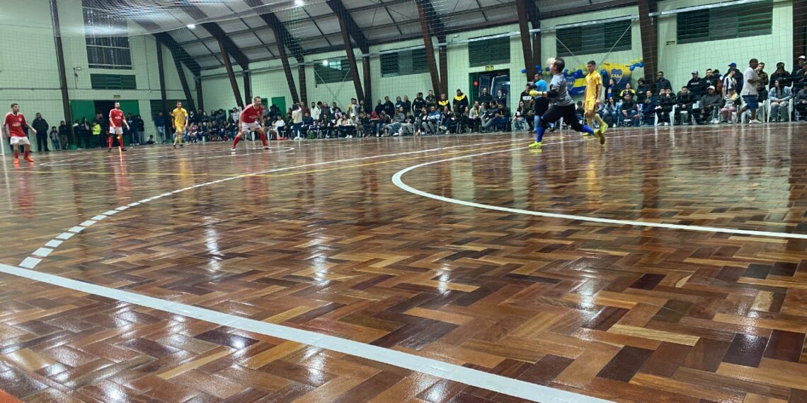 Campeonato Municipal de Futsal 2022 define os campeões nas Séries A, B e C