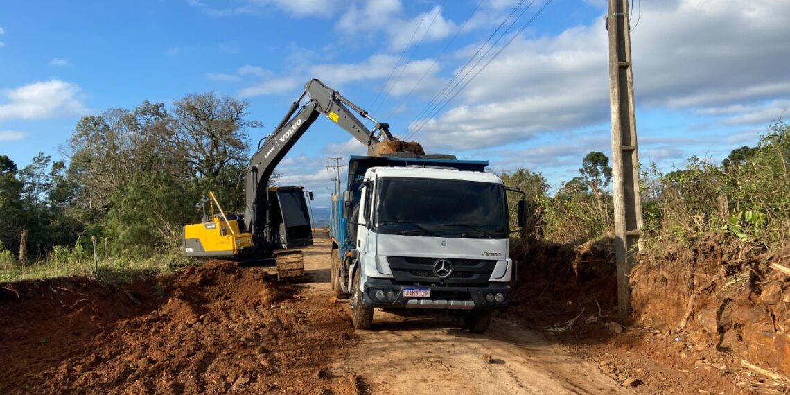 Iniciadas obras que antecedem pavimentação em Nova Hartz