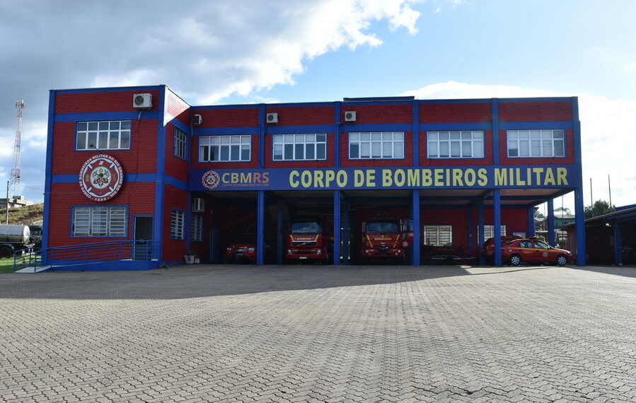 Sapiranga sedia o 1º Curso de Instrutor de Salvamento Veicular do Corpo de Bombeiros